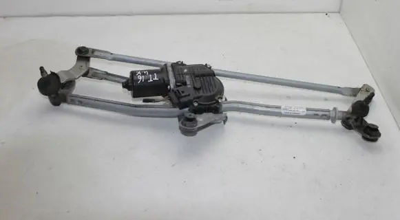 Audi TT TTS RS Mk3 8S Front wiper linkage and motor 8S2955119A