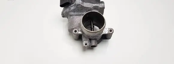 Volkswagen Caddy Throttle valve 03L128063Q 52113082