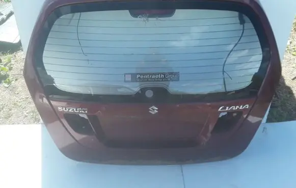 Suzuki Liana Tailgate/trunk/boot lid