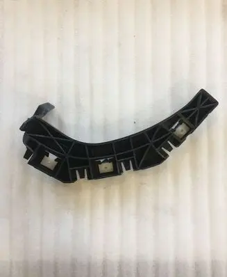 Dodge Challenger Bumper support mounting bracket corner 68026645AF