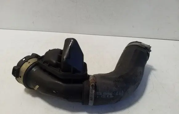 Volvo XC90 Intercooler hose/pipe 31422062