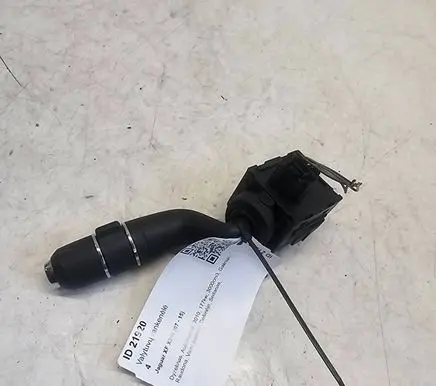Jaguar XF X250 Wiper control stalk 8W8317A553BB