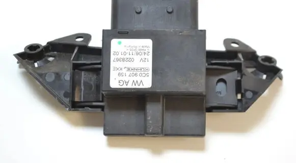 Volvo S80 Other devices 5C0907159