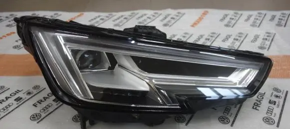 Audi A4 S4 B9 Headlight/headlamp 8W0941774 LE14A6335 145100011500