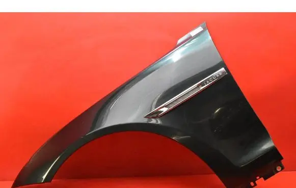 Jaguar XJ X351 Fender 