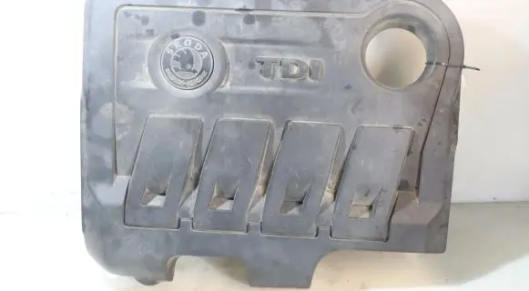 Skoda Superb B6 (3T) Engine cover (trim)