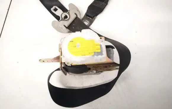 Toyota Corolla Verso AR10 Front seatbelt 7p1150p 7p1150-p