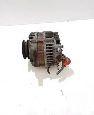 Nissan Almera N16 Generator/alternator LR180