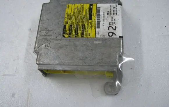 Toyota Corolla Verso AR10 Airbag control unit/module 891700F042