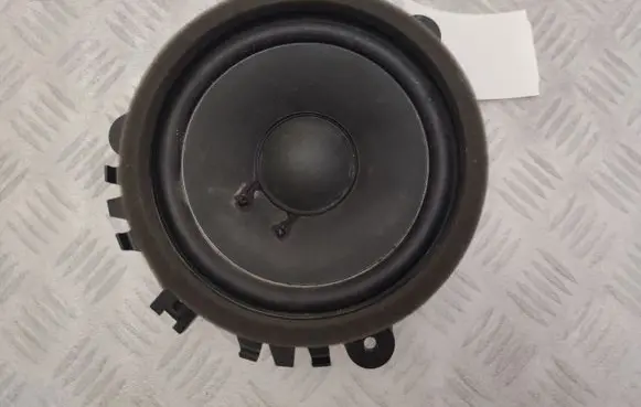 Volvo XC60 Front door speaker 30657445