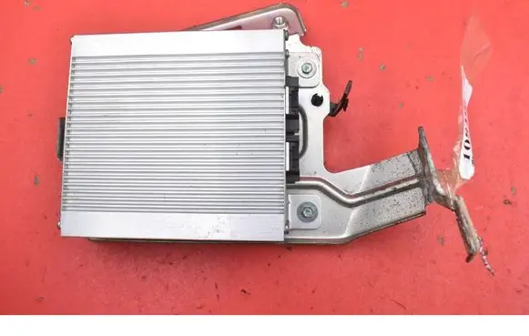 Ford Mondeo MK I Sound amplifier ES7T14F509CA