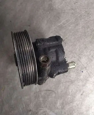 Renault Trafic II (X83) Power steering pump 8200357347