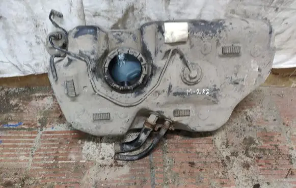 Mazda 2 Fuel tank D65142100 DF7142100 DF7842100