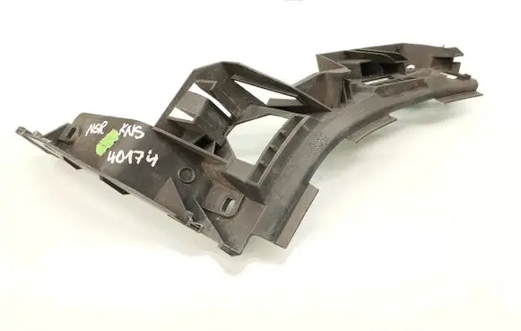 Volkswagen Golf Plus Rear bumper mounting bracket 5M0807393A