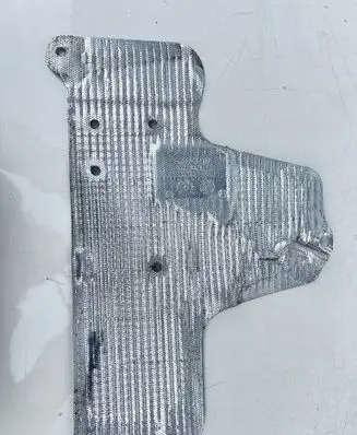 Audi Q7 4M Heat shield in engine bay 4M0825641E