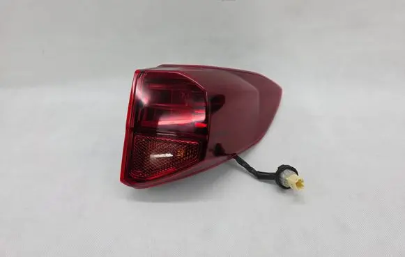 Suzuki Vitara (LY) Rear/tail lights W4189
