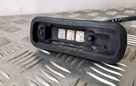 Opel Vivaro Sliding door contact joint 91167928