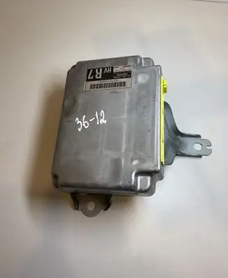 Lexus RX 450H Airbag control unit/module 8917048140