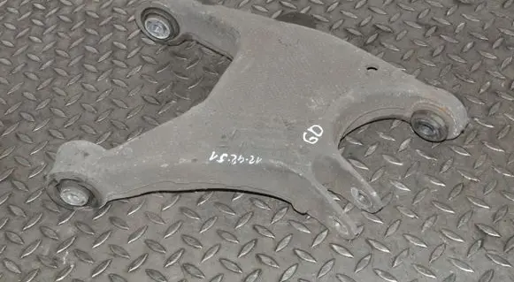 BMW 7 F01 F02 F03 F04 Rear upper control arm/wishbone 6865900