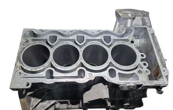 BMW 3 E90 E91 Engine block N43B16AA N43B16A