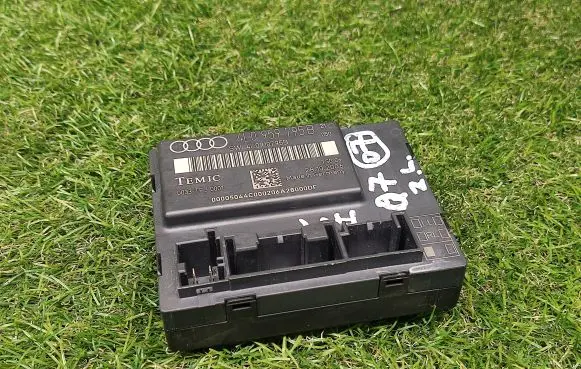 Audi Q7 4L Door control unit/module 4L0959795B 4L0910795B