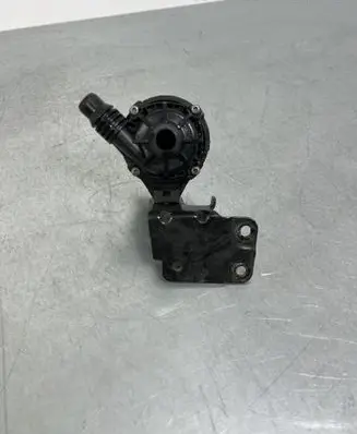 BMW X5 G05 Electric auxiliary coolant/water pump 9389088 8671654