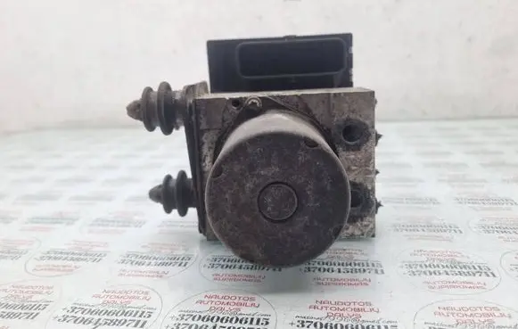 Audi A4 S4 B8 8K ABS Pump 8K0907379AQ
