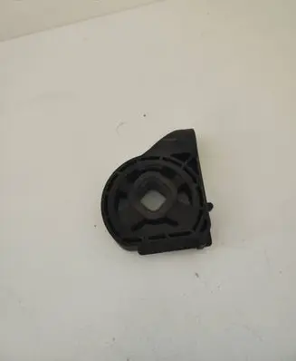 Hyundai Kona I Radiator support slam panel bracket 