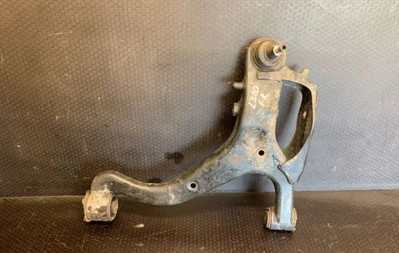 Land Rover Range Rover Sport L320 Front control arm LR137952