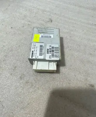 BMW X5 F15 Air suspension control unit module (rear) 6860387 4461500800 001002000
