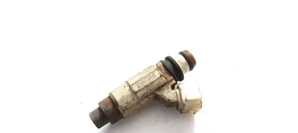 Suzuki XL7 I Fuel injector 7740191 INP774