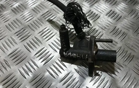 Clutch master cylinder