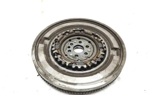 KIA Sportage Dual mass flywheel 232002B570