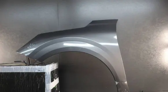 Peugeot 208 II Fender mounting bracket 