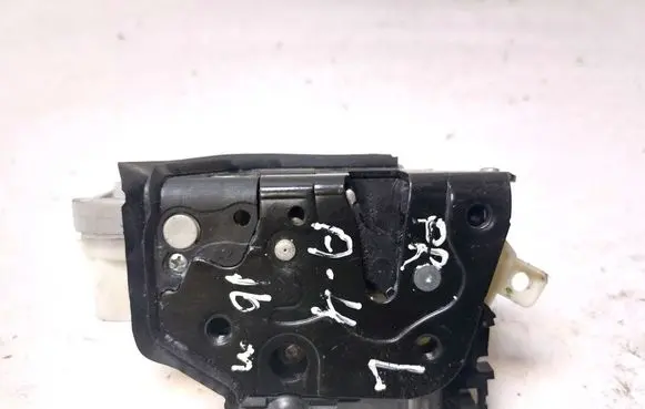 Front door lock