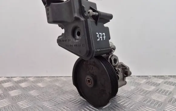 Mercedes-Benz ML W164 Power steering pump 0054662201