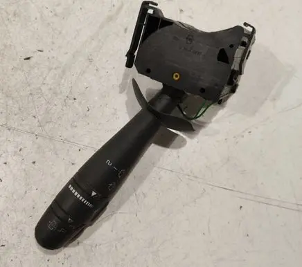 Renault Laguna II Wiper control stalk 8200012244