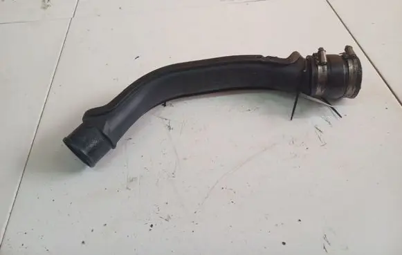 Intercooler hose/pipe
