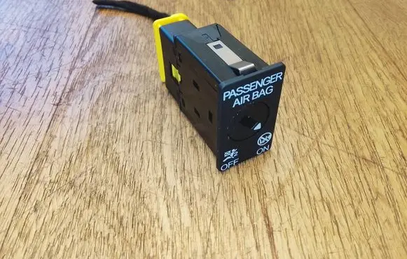 Porsche Macan (95B) Passenger airbag on/off switch 5C5919237