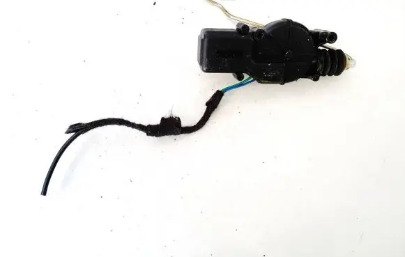 Volkswagen Polo Central locking motor 