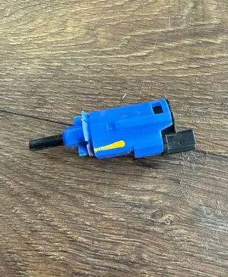 Renault Master III Clutch pedal sensor 253251679r