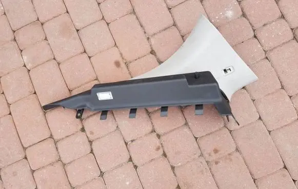 Opel Insignia A (C) pillar trim 13221262