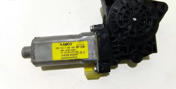 Hyundai ix 55 Front door window regulator motor F00S1A2627