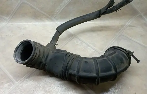 KIA Ceed Air intake duct part 281382H000