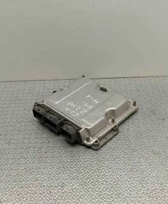 Peugeot 607 Engine control unit/module 9648268180 EDC15C2 0281010880