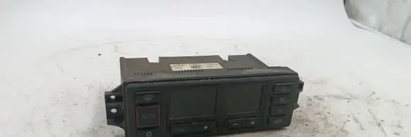 Audi A4 S4 B5 8D Climate control unit 8E0820043D