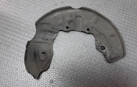 Audi A4 S4 B6 8E 8H Front brake disc dust cover plate 