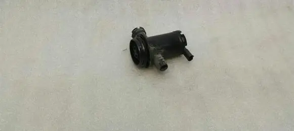 Mercedes-Benz S W221 Active carbon filter fuel vapour canister A0004707193