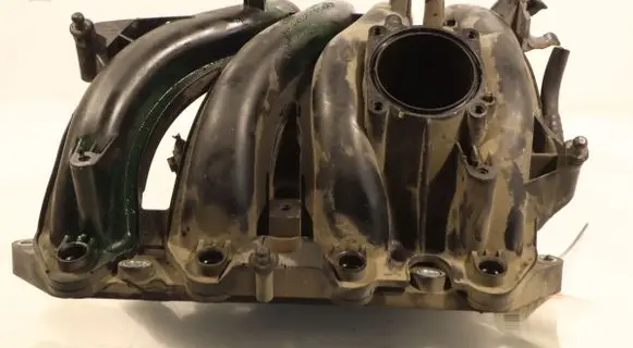 Volkswagen Polo IV 9N3 Intake manifold 036129709GT