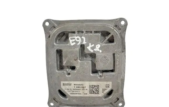 BMW 3 E92 E93 Headlight ballast module Xenon 7263087 10EEG091823 130732930301